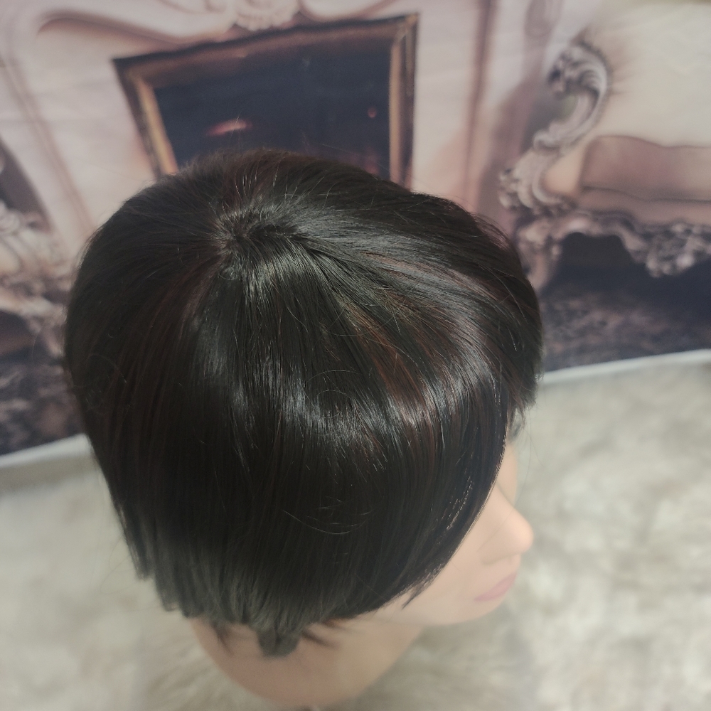 Wig - Picture 7 of 7